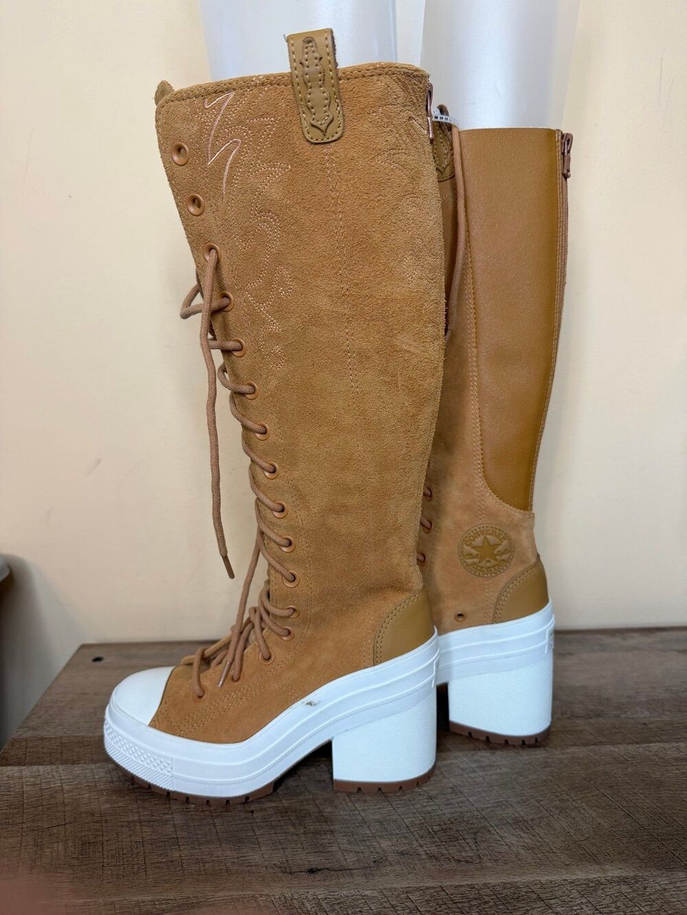 NEW Converse Chuck 70 De Luxe Heel XXHi Platform Western Size 5.5 boots knee